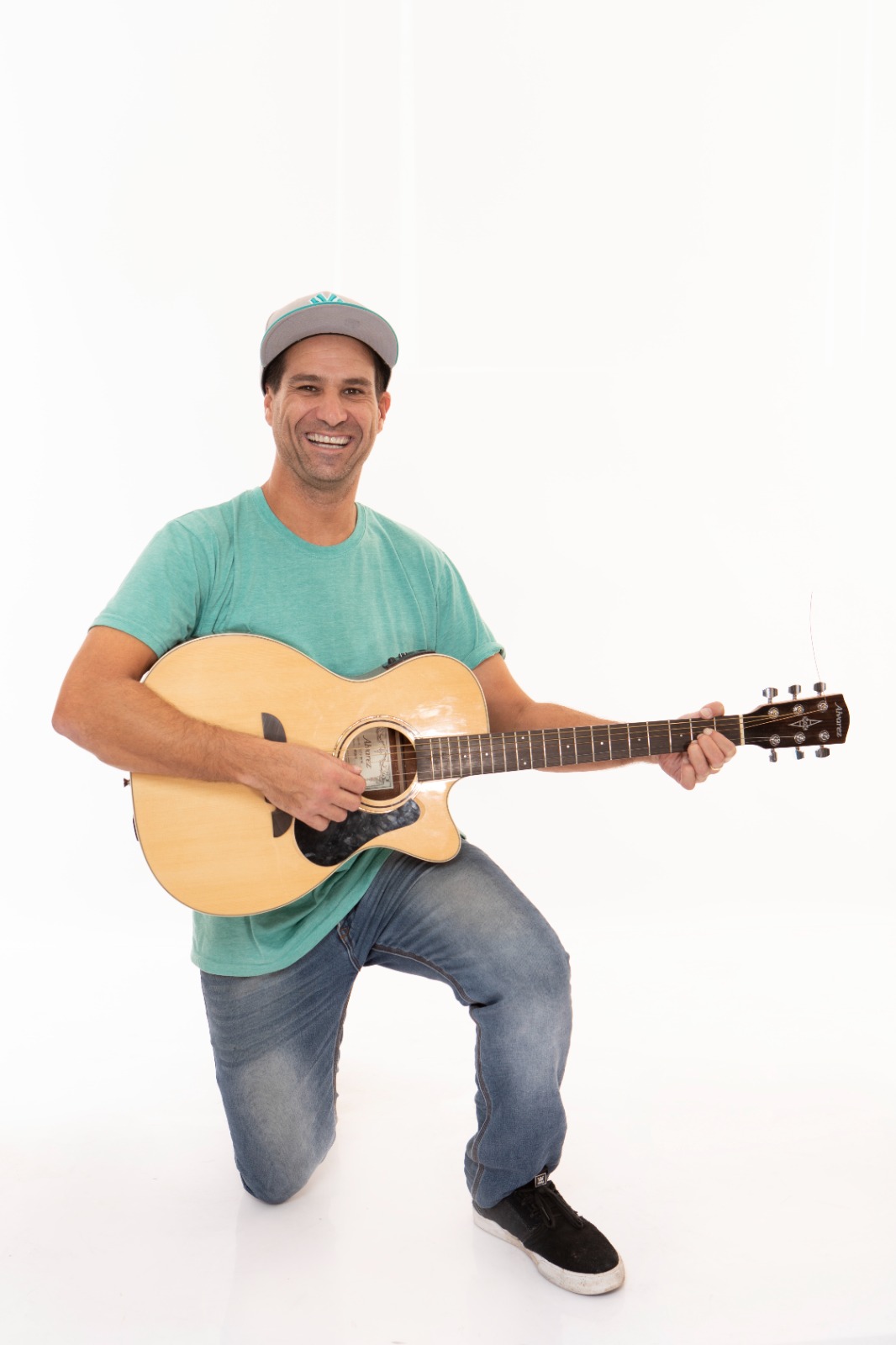 בנגו והגיטרה